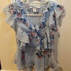 Floral Blouse in size XS. By BELE VERE
